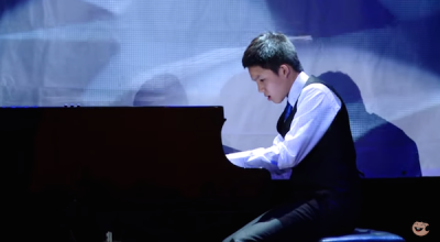[Neokid – 10 Year Anniversary] Piano Solo: “Petit Chien”