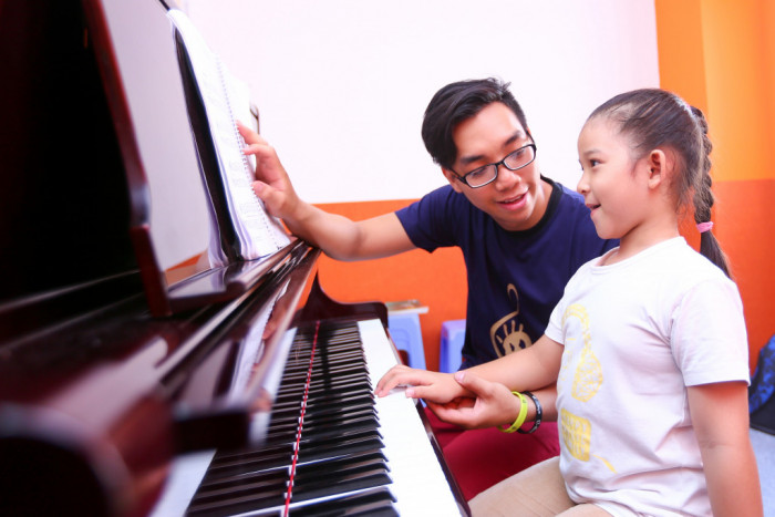 Âm nhạc - Chìa khóa cho trẻ phát triển toàn diện - NeoKid