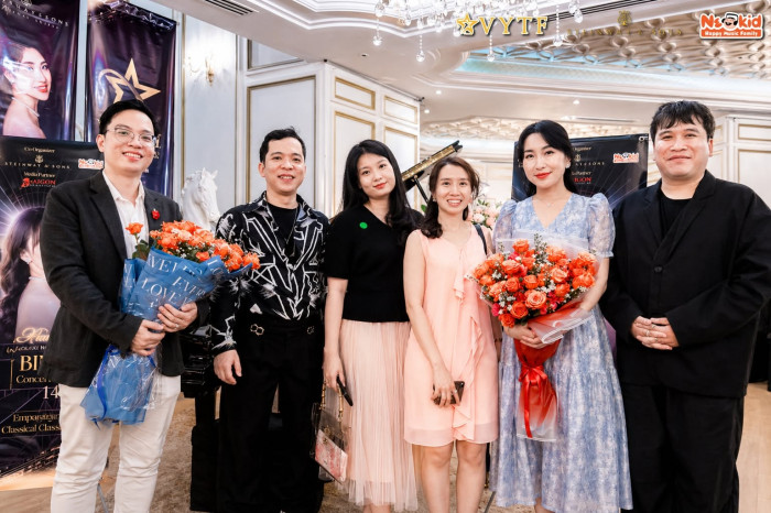 Neokid nâng cao dạy học Piano cùng nghệ sĩ Piano quốc tế BingBing Li 1